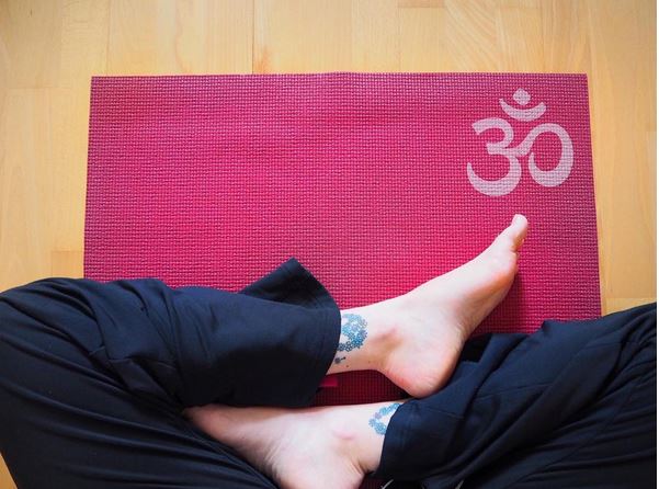 goodblog: Yoga zuhause mit yogamehome