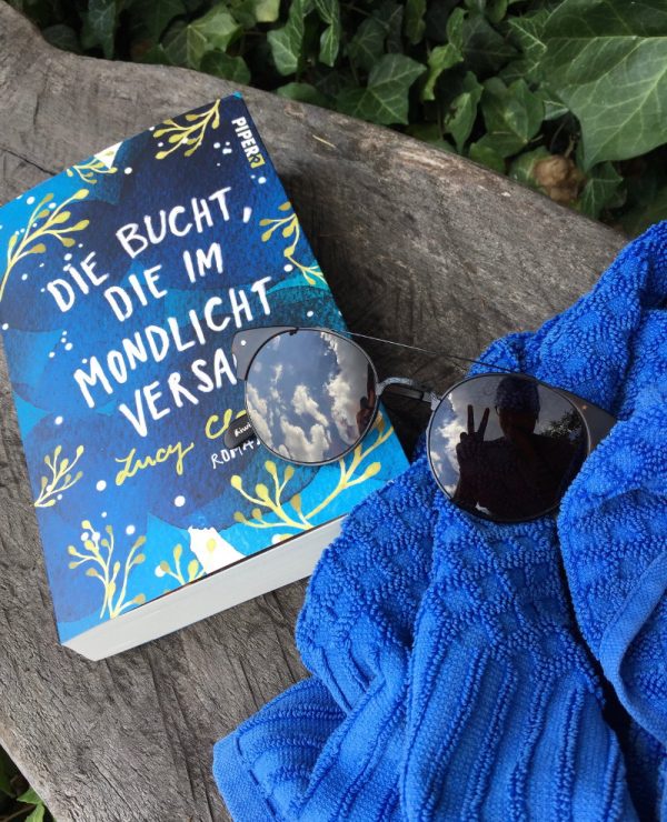 goodblog - Lesestoff für den Sommer: Lucy Clarke: Die Bucht, die im Mondlicht versank